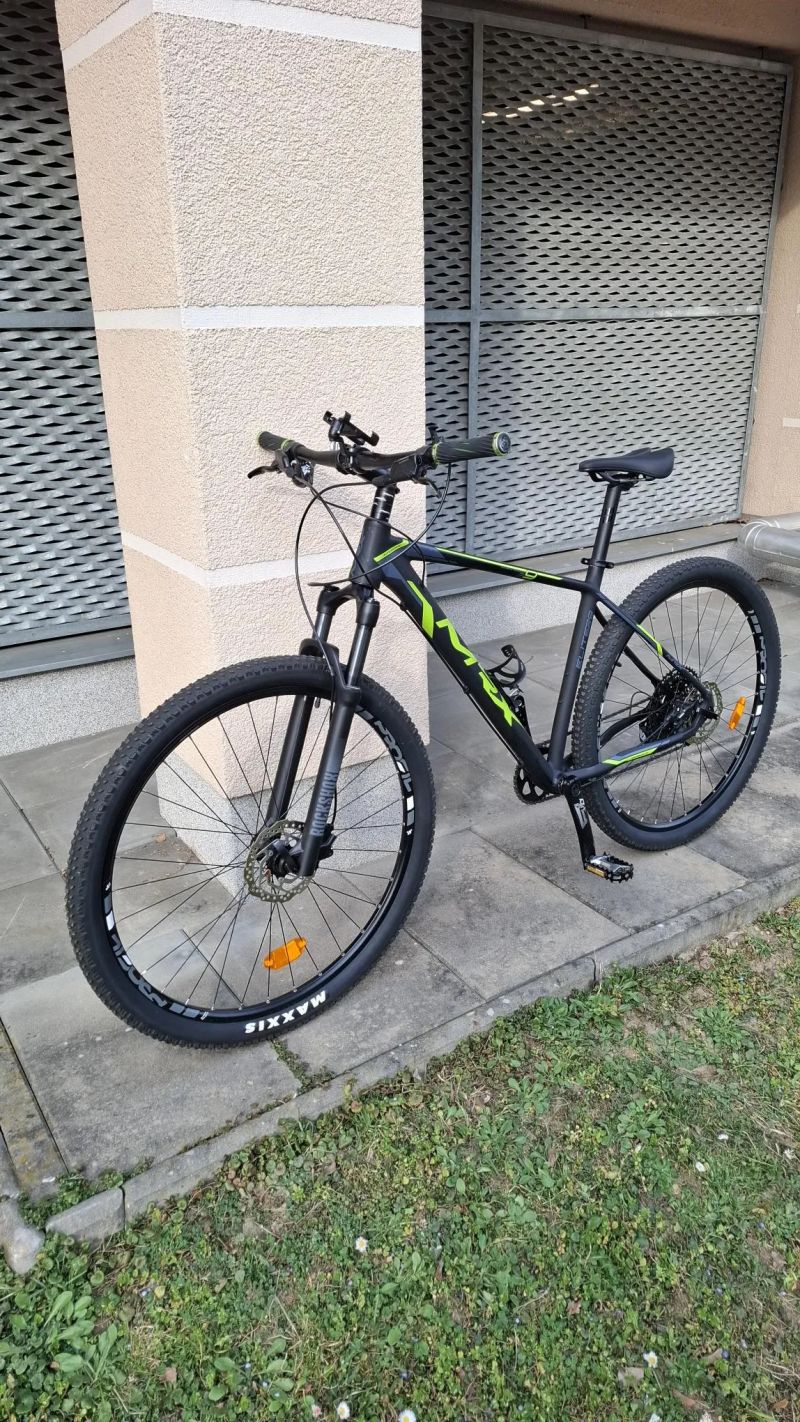 MRX Limax 29", rám 19,5" – TOP stav, málo jeté