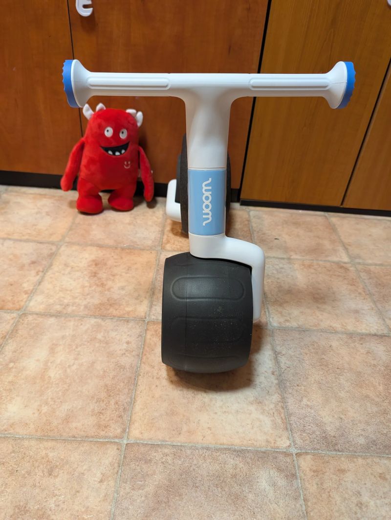 Woom WOW první odrážedlo, samo-vyvažovací, plyšák Buddy