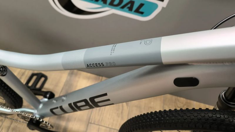 Cube Access 27 1x11 galactic S 2026