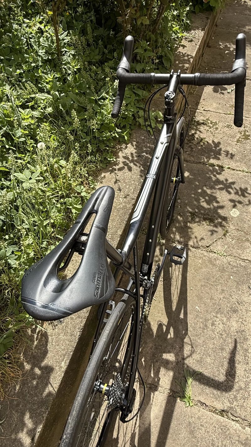 GT Grade Elite 2020 - upgrade SHIMANO 105 + kola Mavic Allroad 700