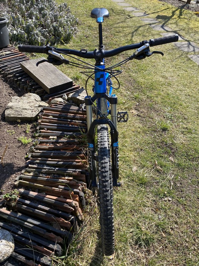 Cube stereo 140 HPA PRO