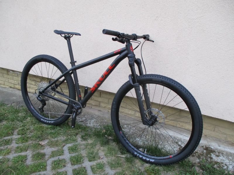 Nové lehké 29" kolo RB CR 17", vidlice Manitou Machete air, Shimano Deore 1x11, BOOST pevné osy