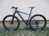 Nové 29" kolo na rámu MRX Sport TB25 19", vzduch. vidlice Suntour XCR, Shimano Deore 1x11, pevná osa