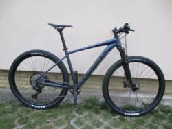 Nové 29" kolo na rámu MRX Sport TB25 19", vzduch. vidlice Suntour XCR, Shimano Deore 1x11, pevná osa