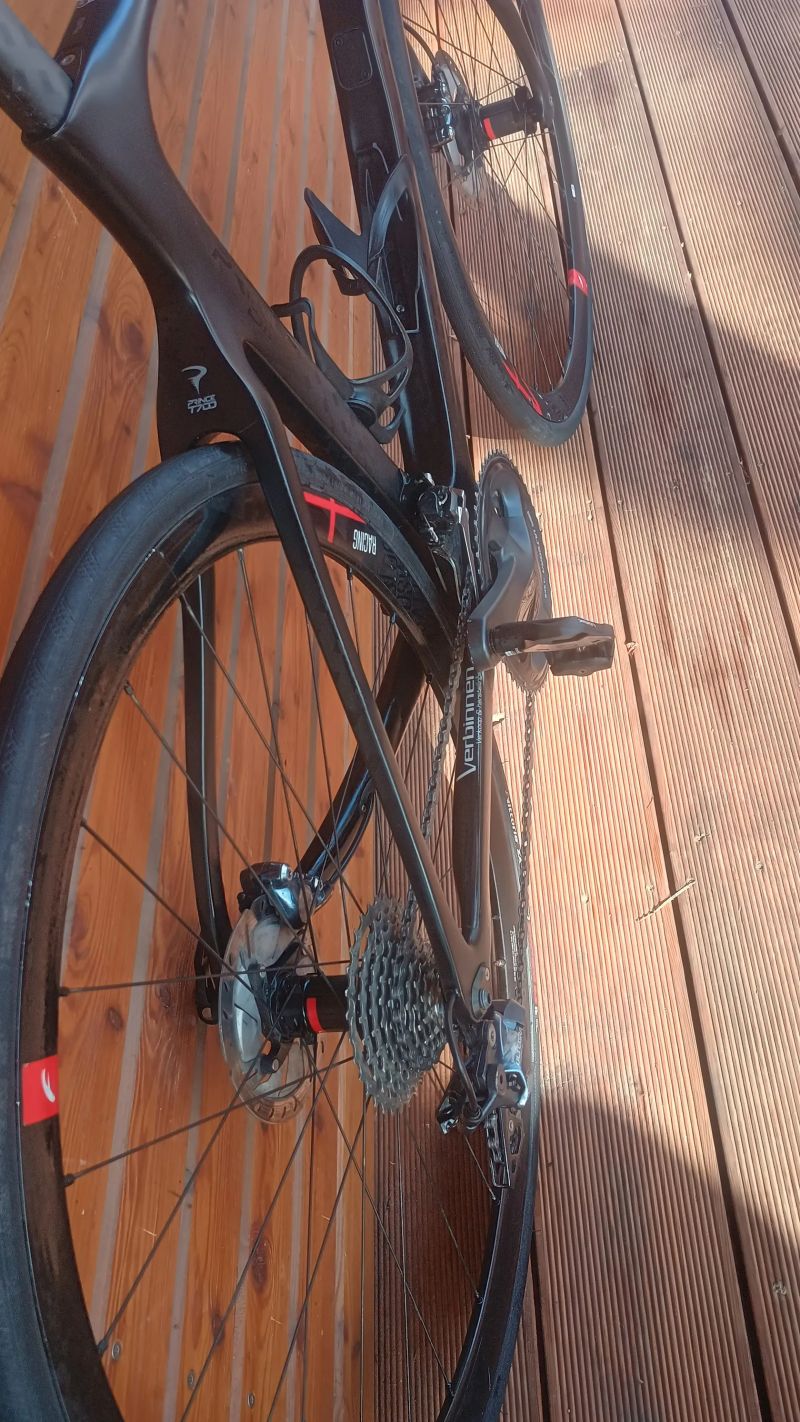 Pinarello Prince disk, velikost 54 - M/L, ultegra