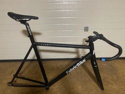 Nová rozestavena fixka