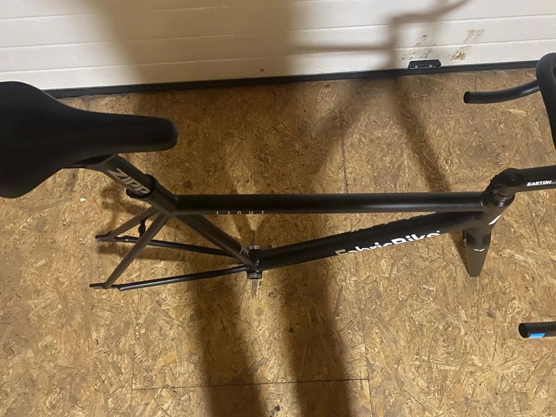 Nová rozestavena fixka