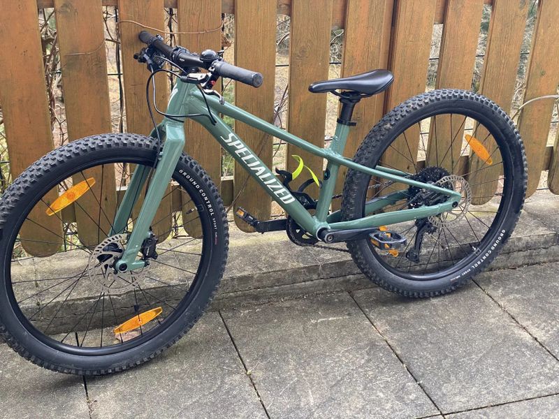 Scott Scale 24, Trek Roscoe 24, Norco Fluid 24, Specialized Riprock 24, Commencal Ramones 24, Cube