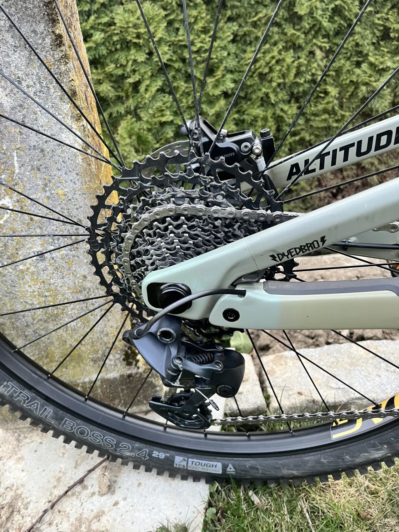Rocky Mountain Altitude 29 carbon L
