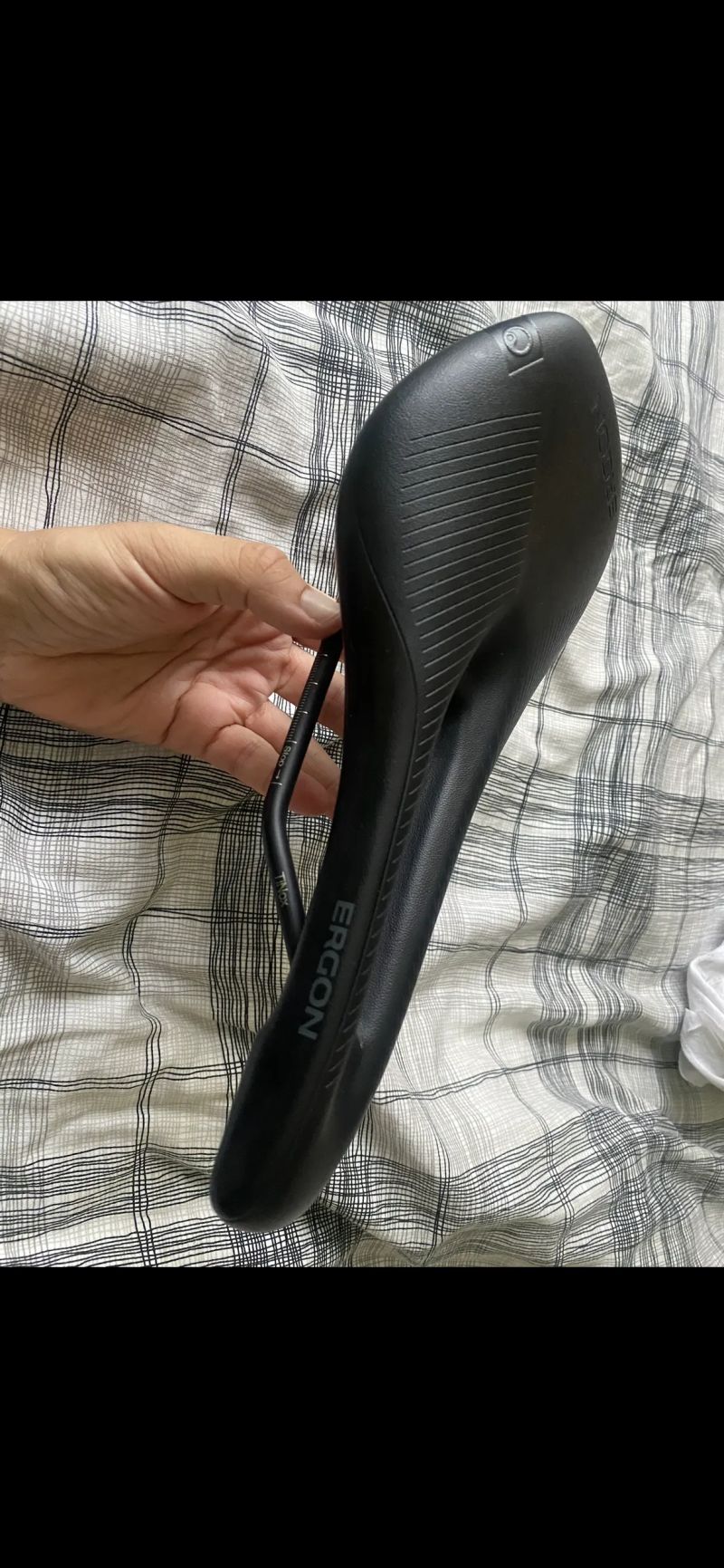 Sedlo Ergon SR Pro Women stealth S/M