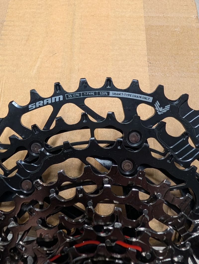 Prodam kazetu Sram XS-1270 Transmission