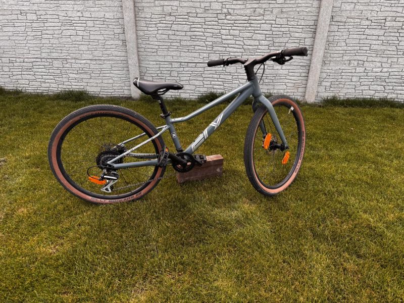 Superior F.L.Y. 24 DB Matte Trooper Green/Hologram Chrome