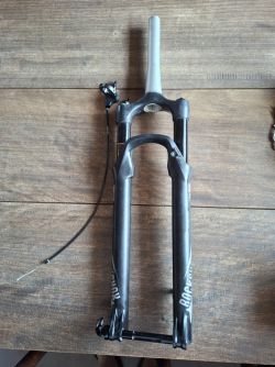 Rock Shox Reba (1600g)