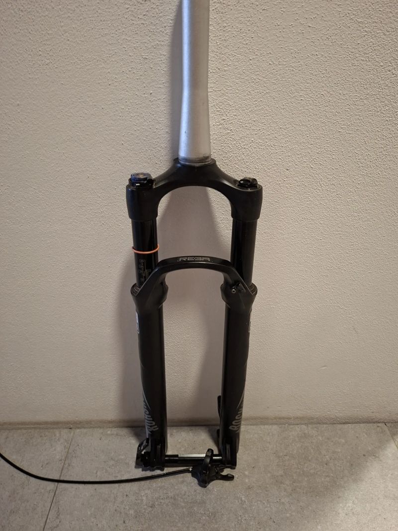 Rock Shox Reba (1600g)