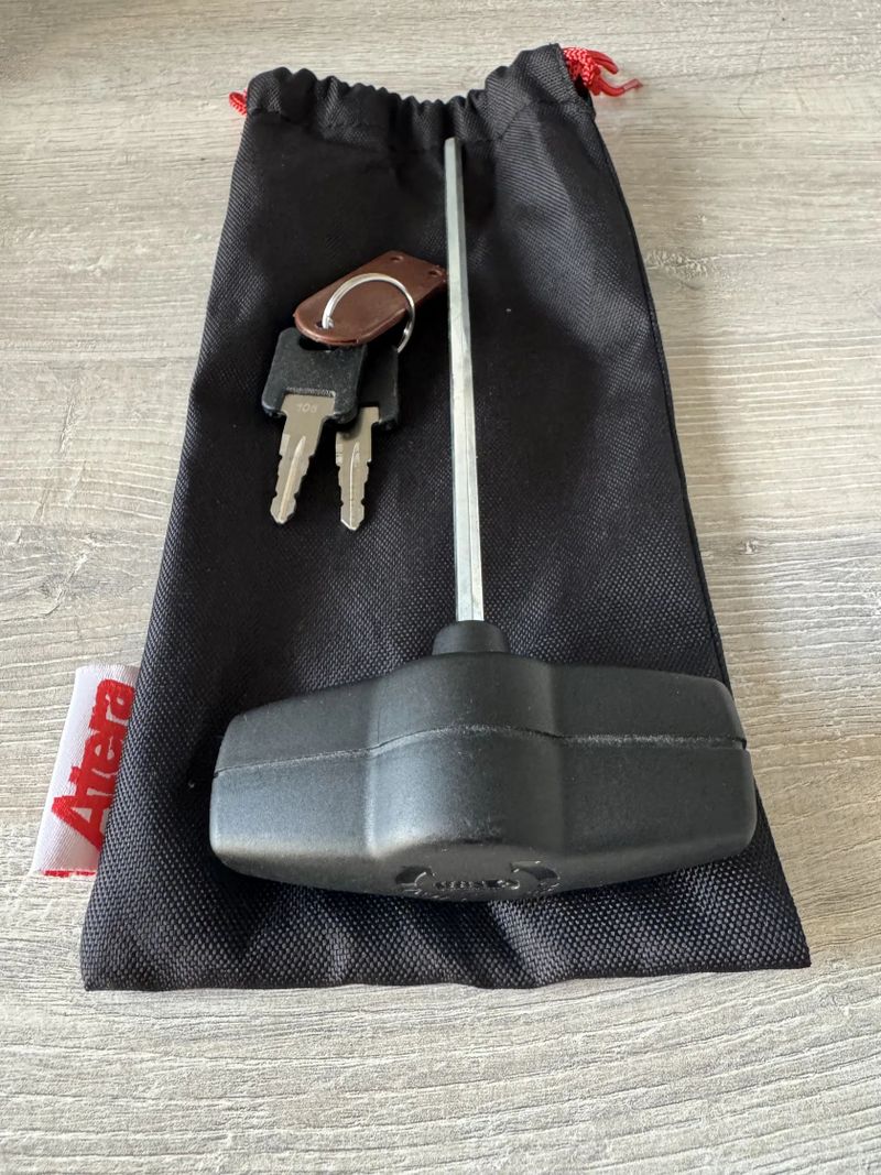 Střešní nosiče (příčníky) ATERA na Ford S-Max 5-dr. MPV 2015 – 2023 (integrované podélníky)