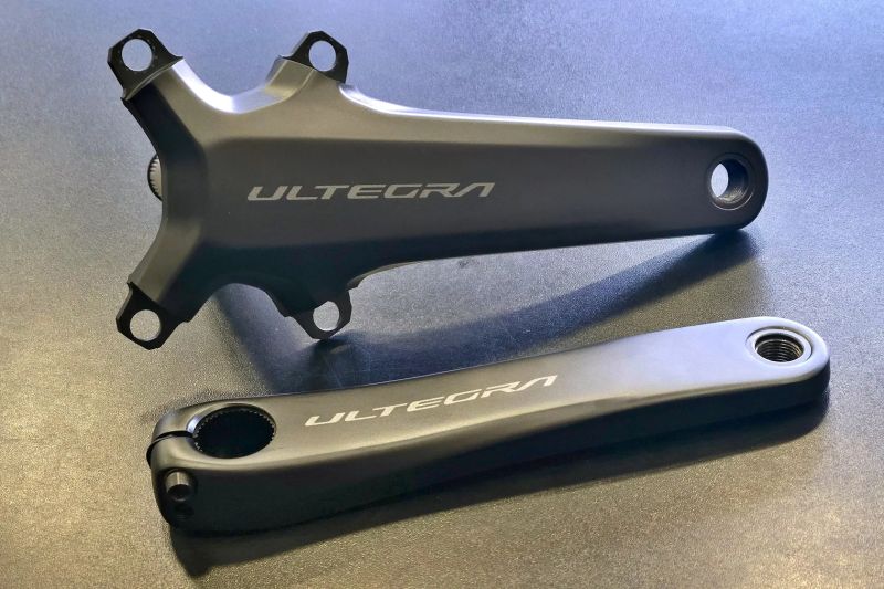 Nové kliky Shimano Ultegra FC-R8100 172,5mm bez převodníků 