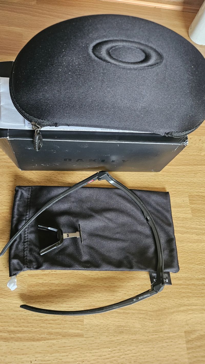 oakley sutro lite rámeček