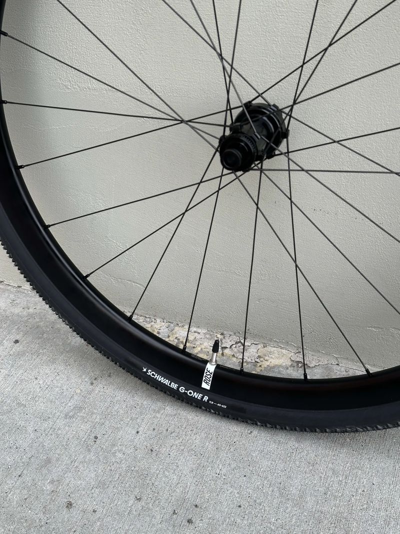 Zapletená kola: ROSE G30 LIGHT, včetně plášťů-NOVÁ