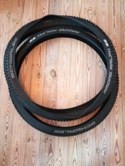 Schwalbe Racing Ralph 29x2.1 Tubless Easy Twinskin Kevlar patka