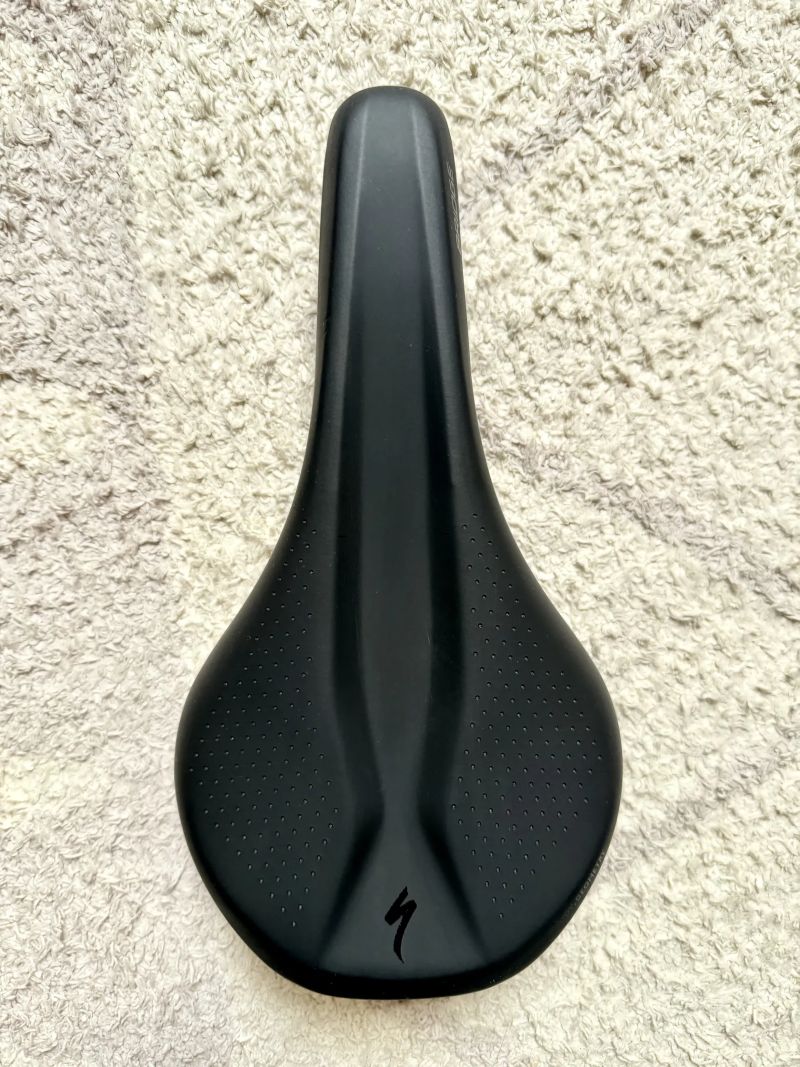 Sedlo Specialized - Bridge Titan Hollow 143