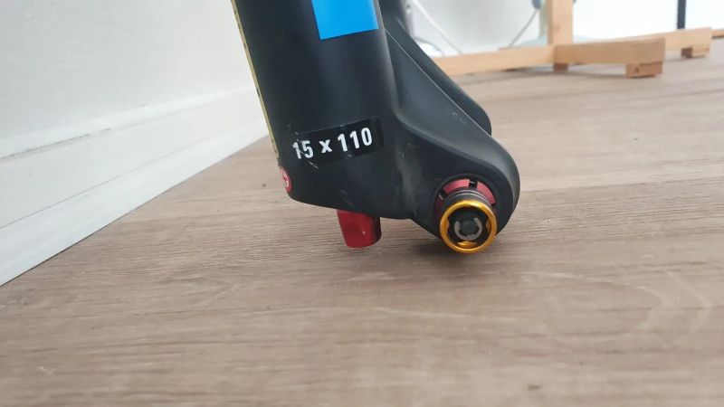 SR Suntour AXON 34 29 Boost RL 130mm Black