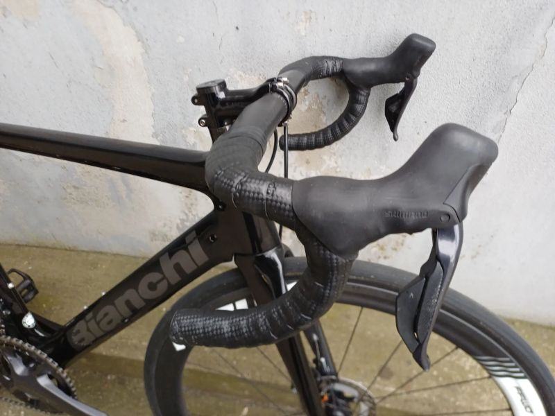 Bianchi Aria | Ultegra Di2 2x12 | FFWD karbon kola | vel. 55