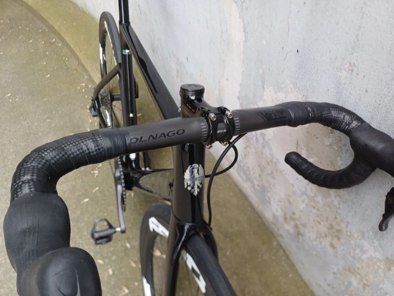 Bianchi Aria | Ultegra Di2 2x12 | FFWD karbon kola | vel. 55