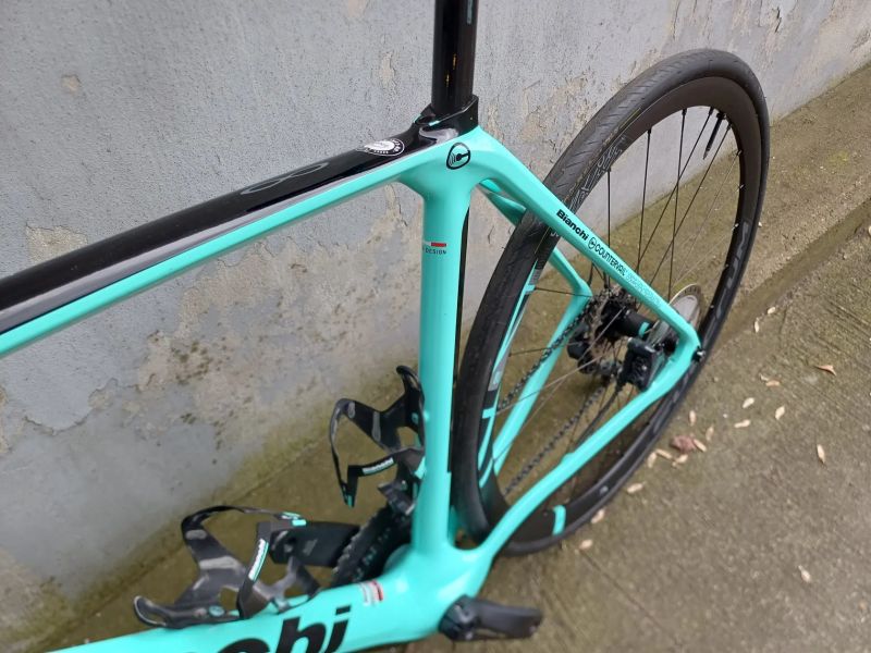 Bianchi Infinito CV Disc | Ultegra | komfortní endurance | vel. 57cm