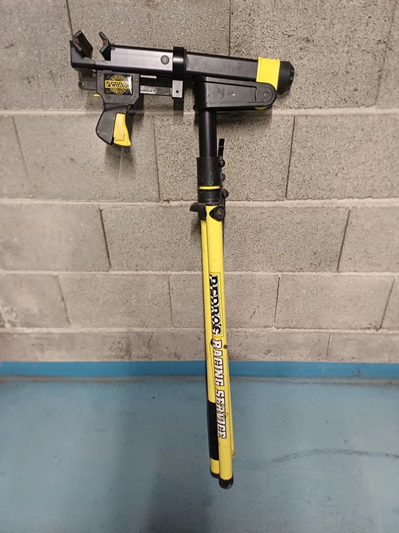 Montážní stojan Pedro’s | skládací | stabilní