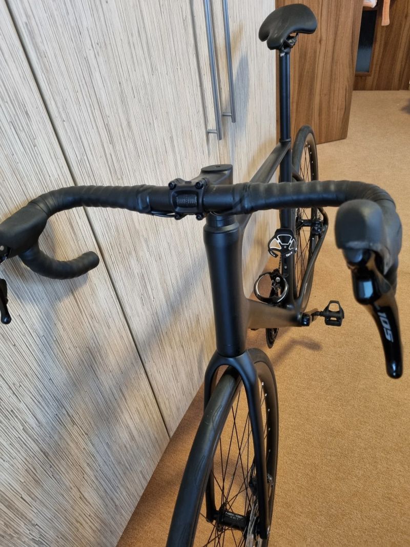 Cube ATTAIN c:62 RACE vel. 60