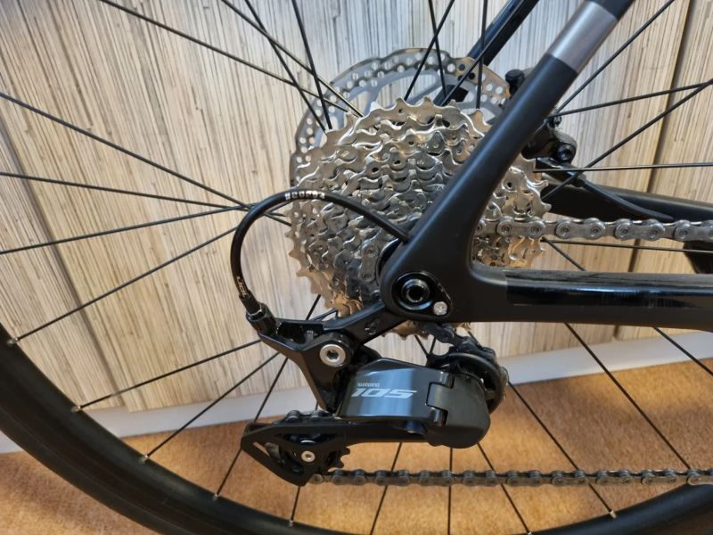 Cube ATTAIN c:62 RACE vel. 60