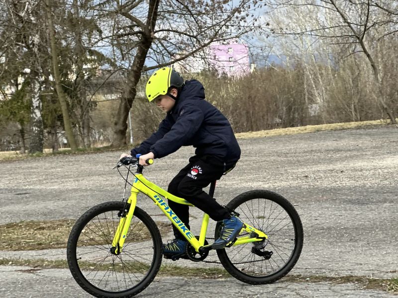 Maxbike M504, velikost 24