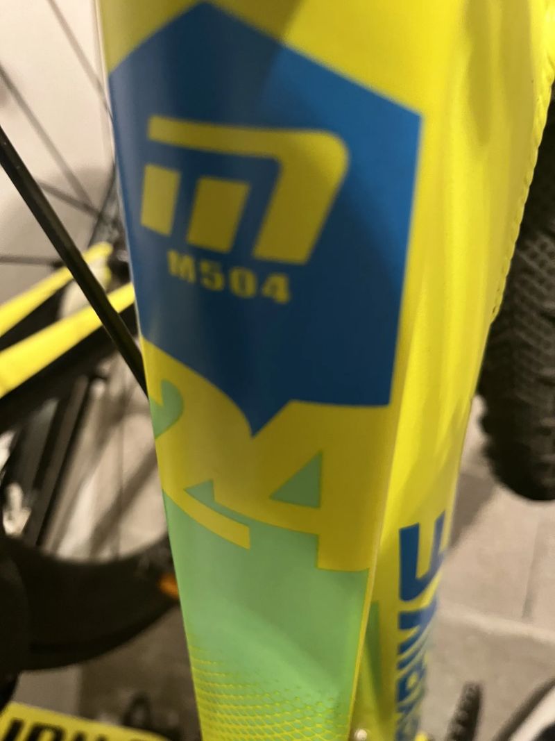 Maxbike M504, velikost 24