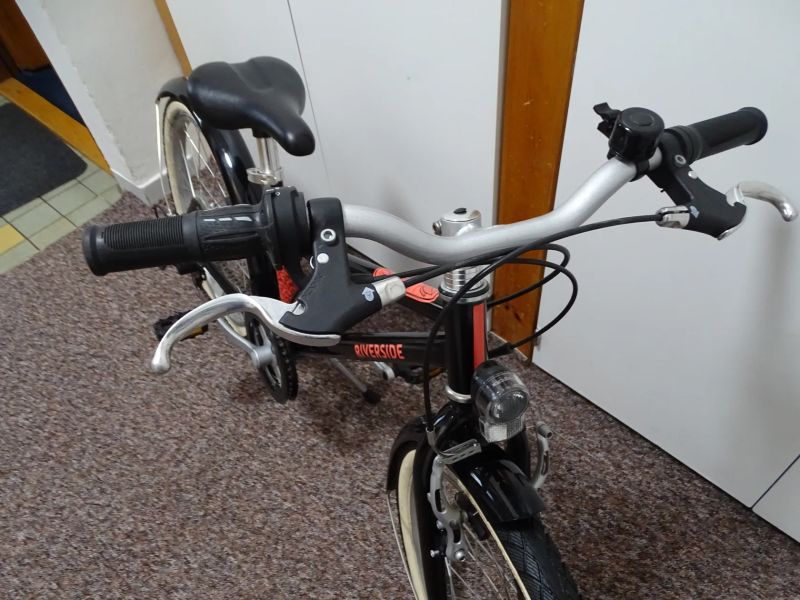 Rockrider Riverside 20" ve stavu nového kola