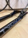 Rock Shox Lyrik Base 150 + kola Race Face