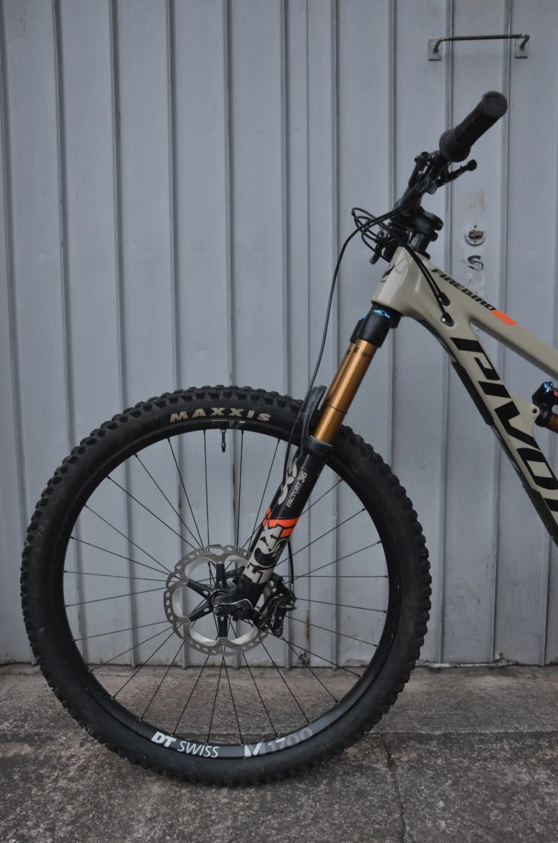 2021 PIVOT Firebird 29 XT Medium 