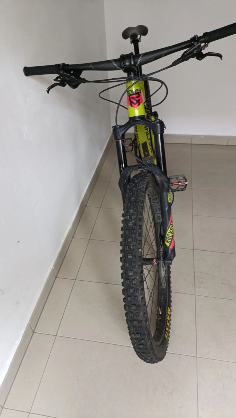 Rock Machine Blizzard