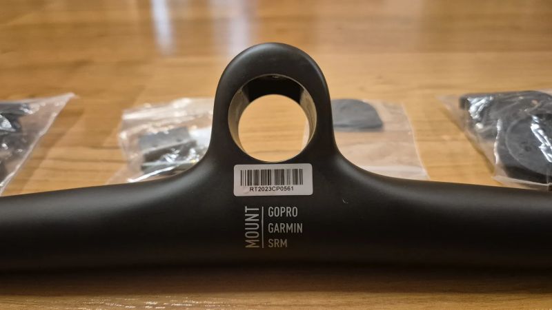 Kombo karbonová řídítka Ryet