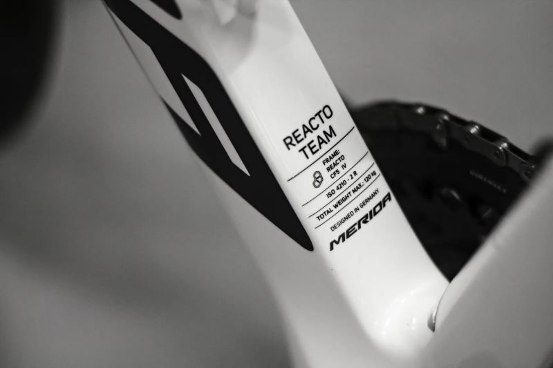 Merida Reacto Team Bahrain Victorious, Sram Red AXS 2x12, Powermeter, Carbonix