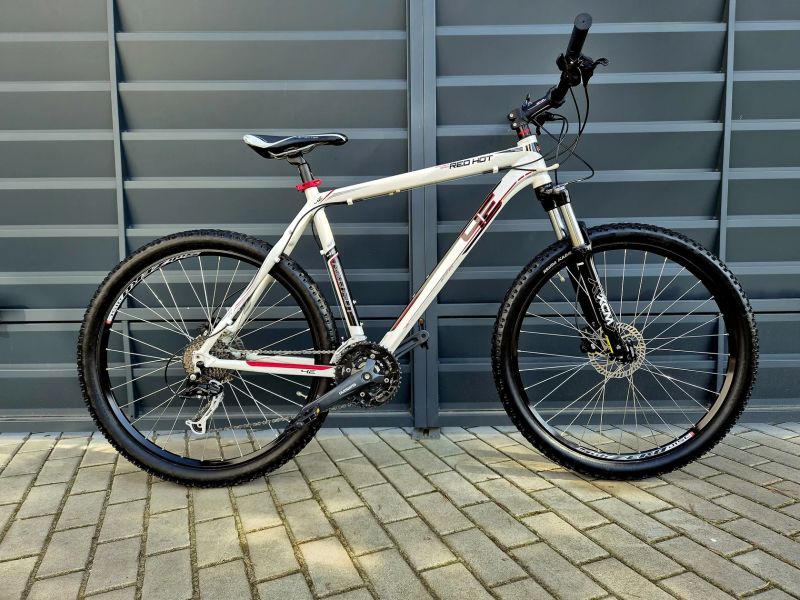 (63)Horské hliníkové kolo 4Ever 27,5"