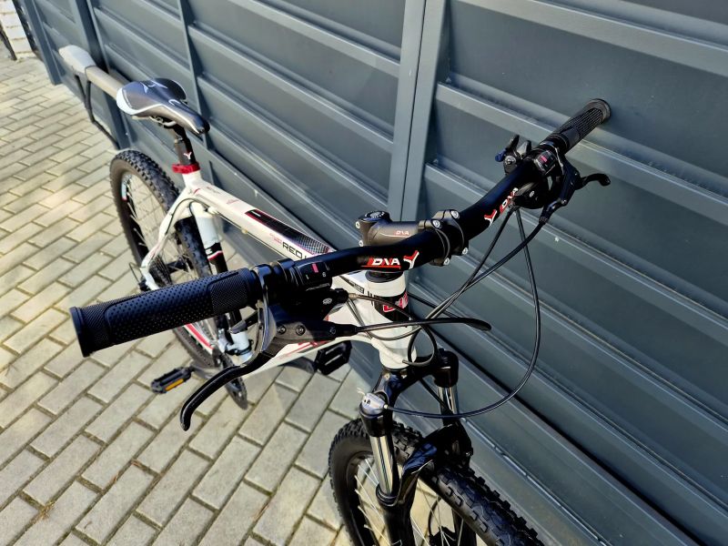 (63)Horské hliníkové kolo 4Ever 27,5"