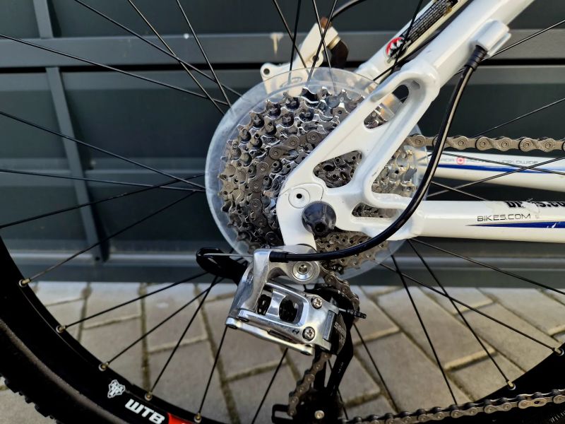 (65)Horské hliníkové kolo Rocky Mountain