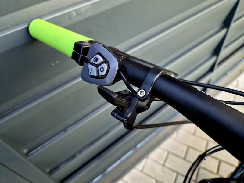 (66) Elektrokolo Crussis E-Atland 9.6 Zánovní