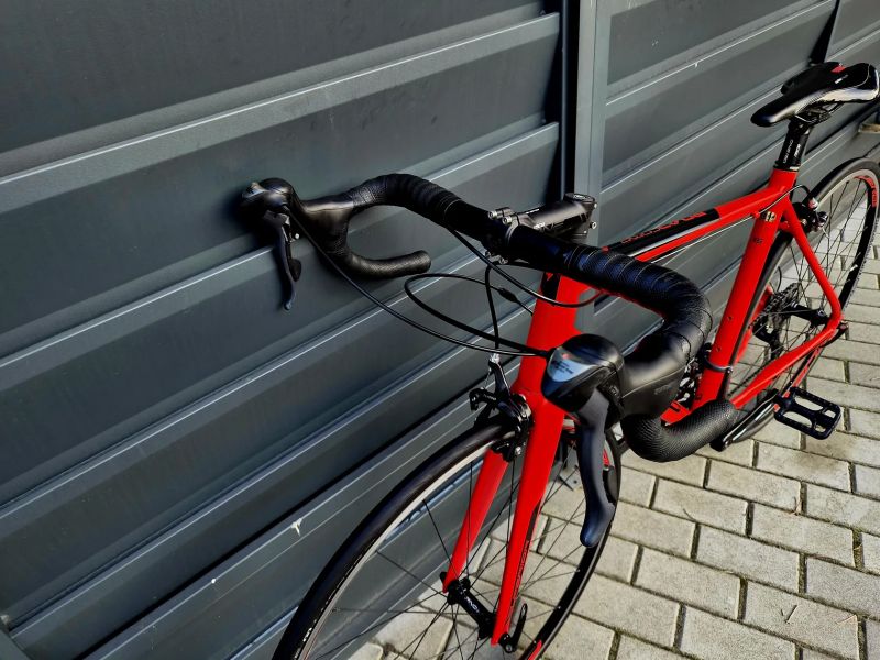 (67) Silniční kolo Superior 9,6kg