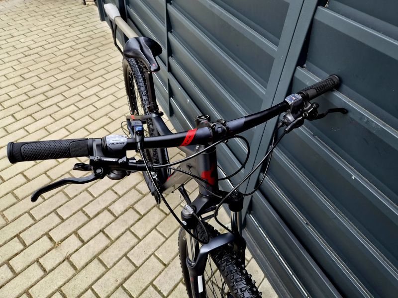 (68)Horské hliníkové kolo Cube 29"