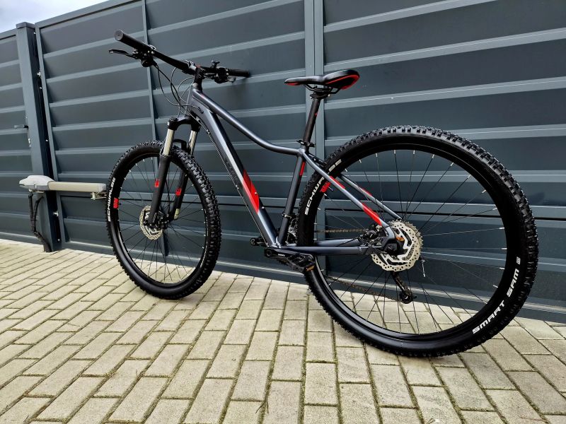 (68)Horské hliníkové kolo Cube 29"