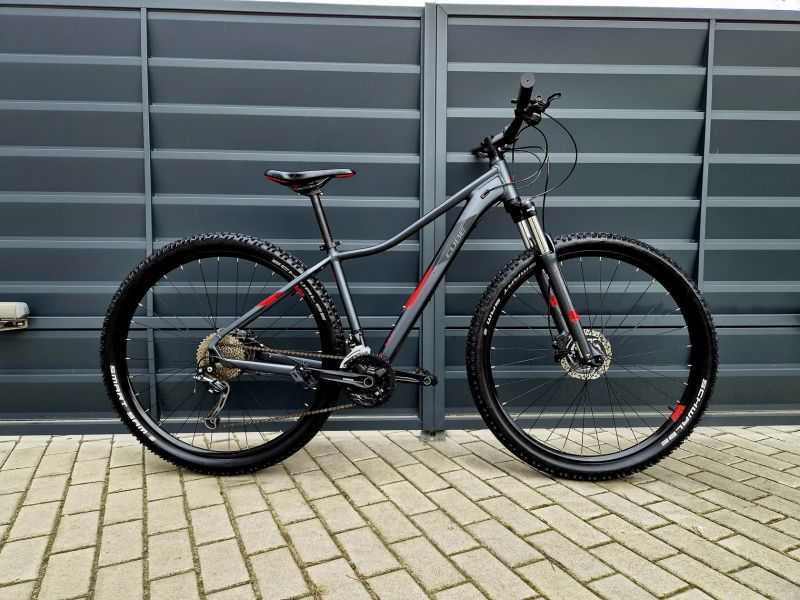 (68)Horské hliníkové kolo Cube 29"