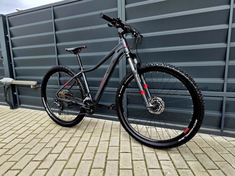 (68)Horské hliníkové kolo Cube 29"