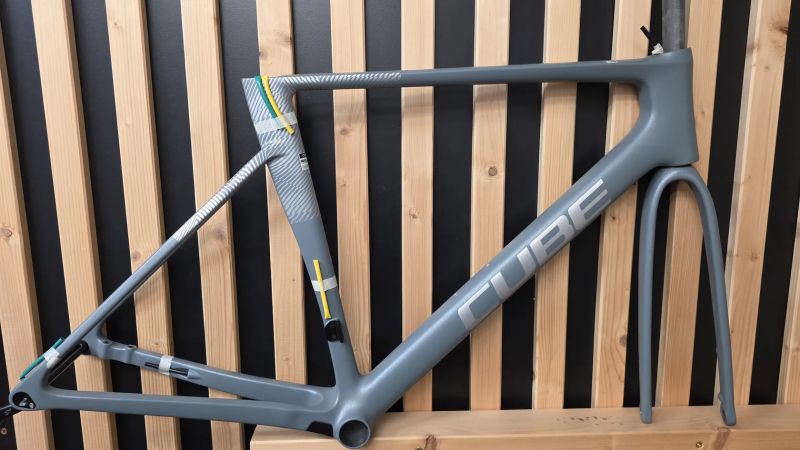 Nová rámová sada Cube Litening Air C:68x 56cm 