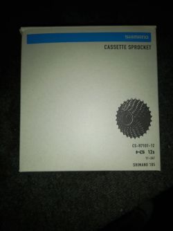 Shimano 105 kazeta 12s